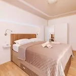Appartement In 14226
