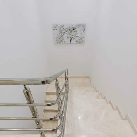 In 14226 * تْسْغيكفانِتْسا